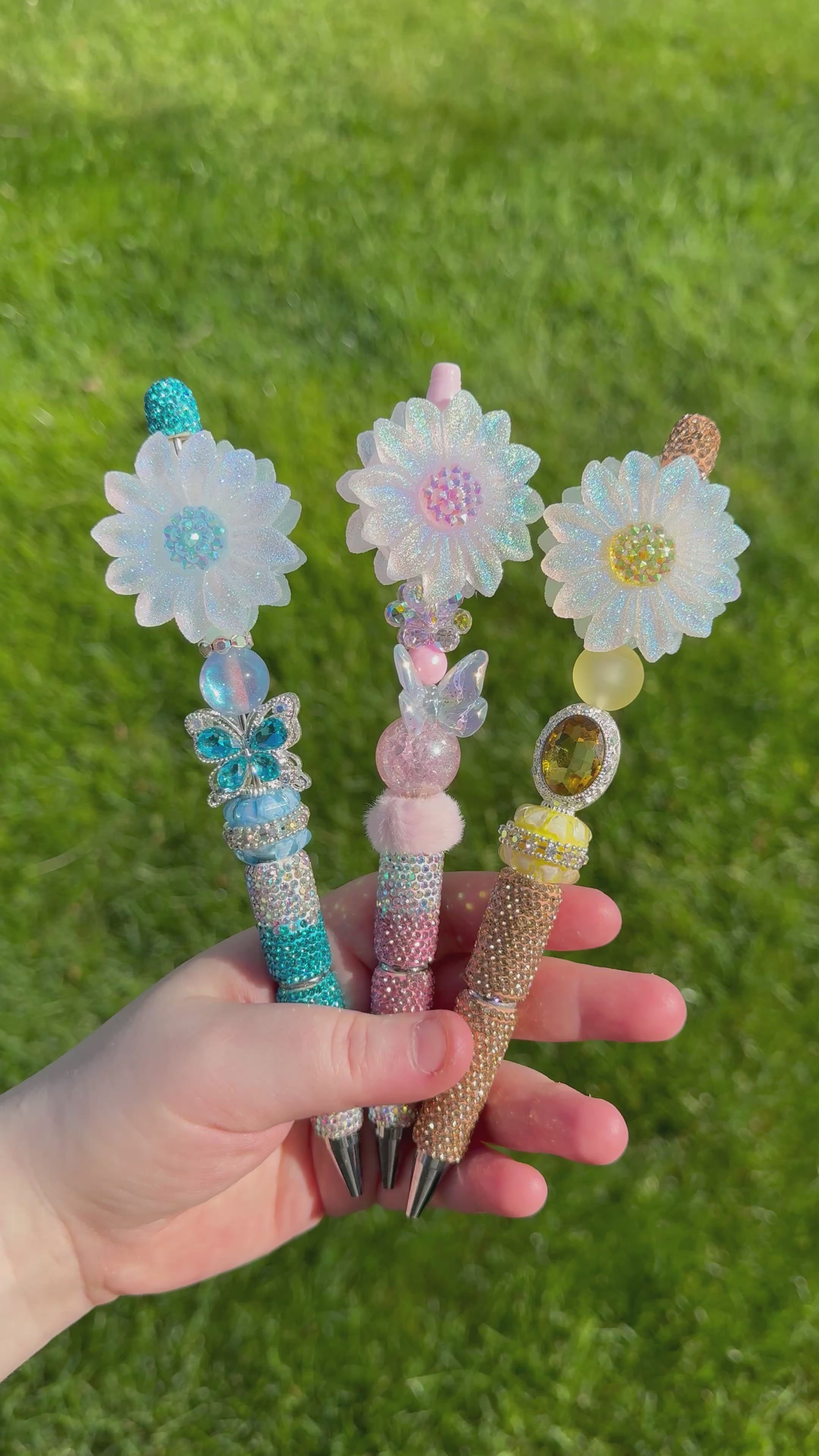 Fancy Flower Pens